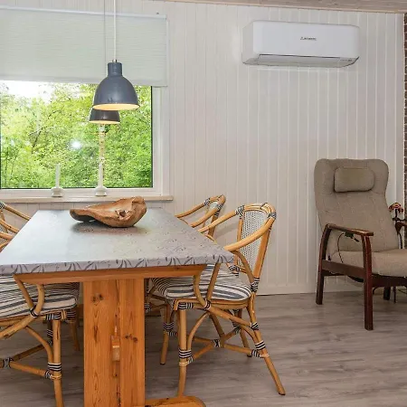 4 Person Holiday In Bording * Bording Stationsby