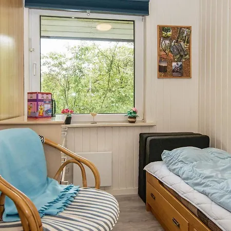 4 Person Holiday In Bording *
